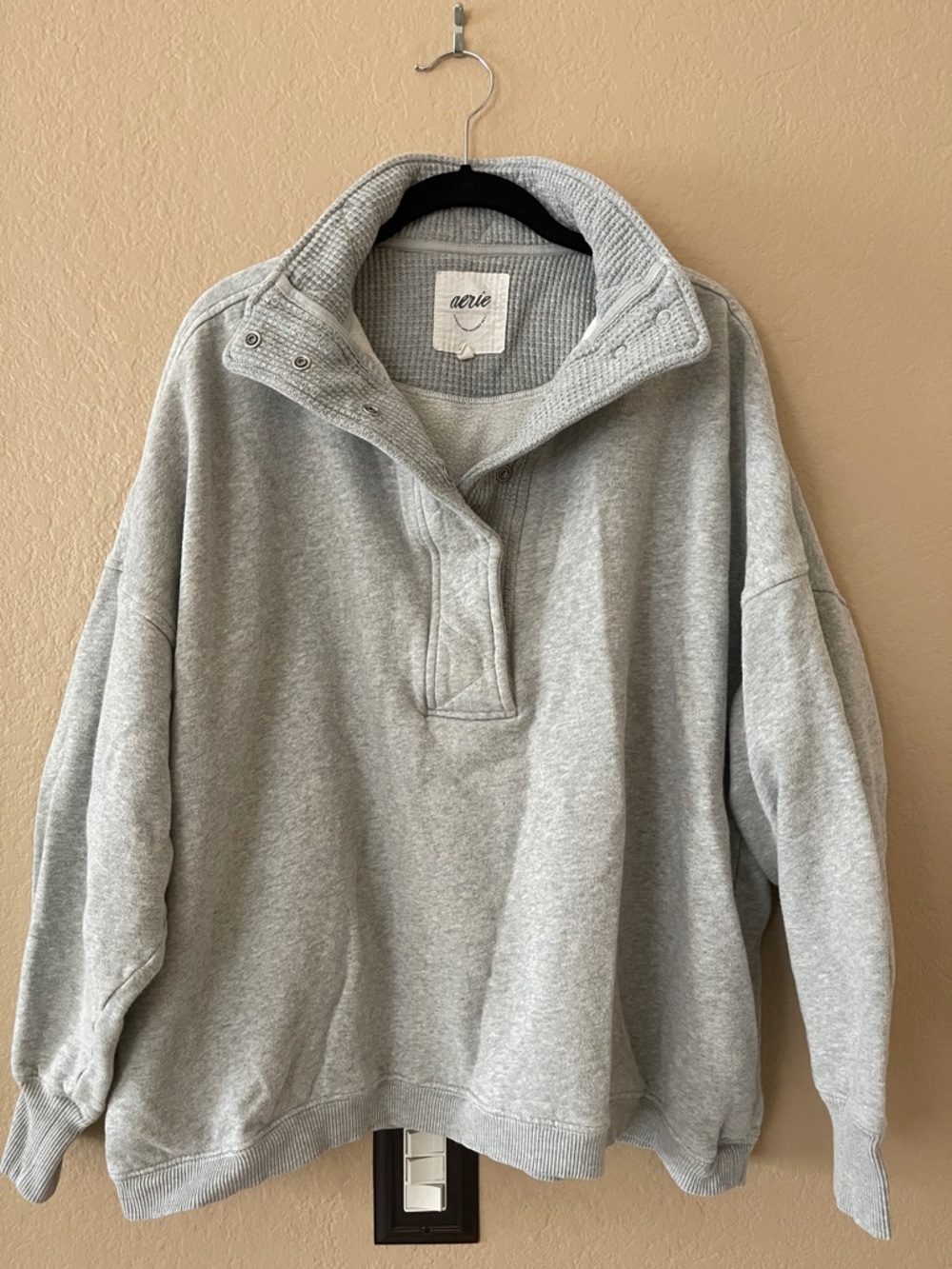 aerie Light Gray snap button sweater
